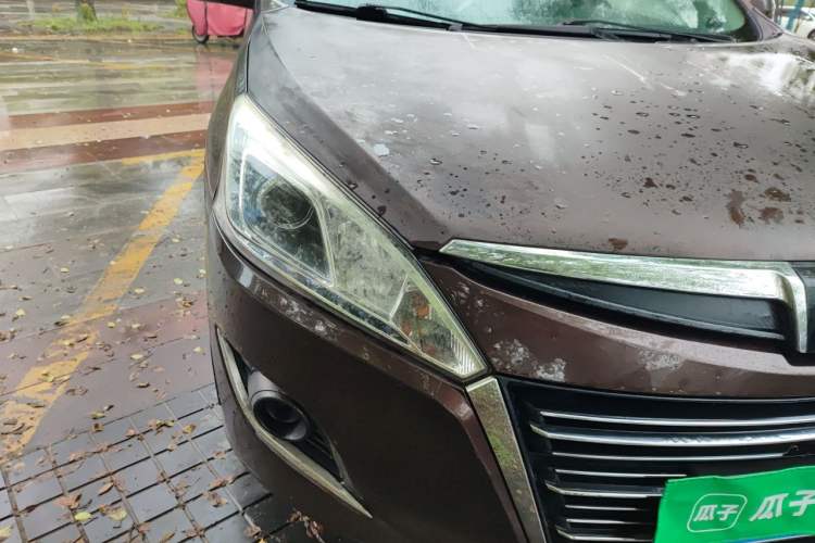 Used Luxgen U6 SUV 2014 1.8T New Innovation Type Right Front Headlight