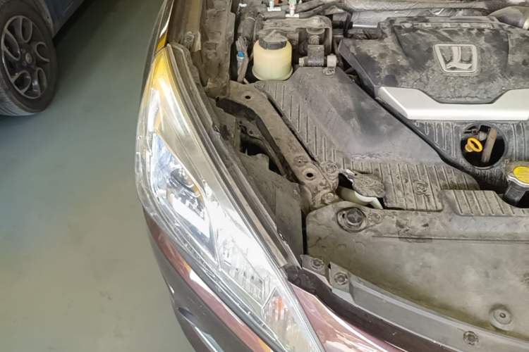 Used Luxgen U6 SUV 2014 1.8T Fashion Edition Right Front Headlight