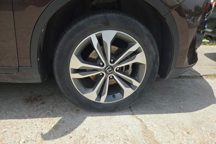 Used Luxgen U6 SUV 2014 1.8T Fashion Edition Right Front Wheel Hub