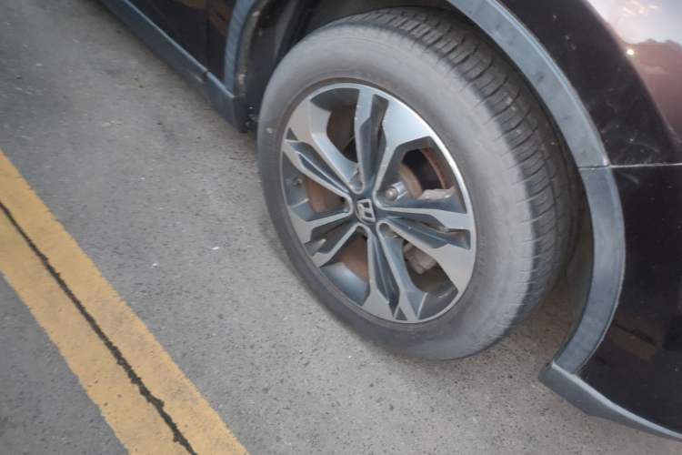 Used Luxgen U6 SUV 2014 1.8T Charm Version Right Front Wheel Hub