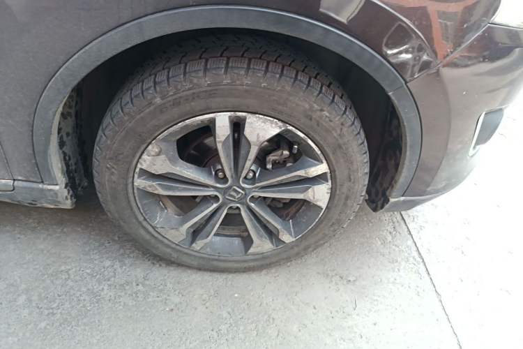 Used Luxgen U6 SUV 2014 1.8T Fashion Edition Right Front Wheel Hub