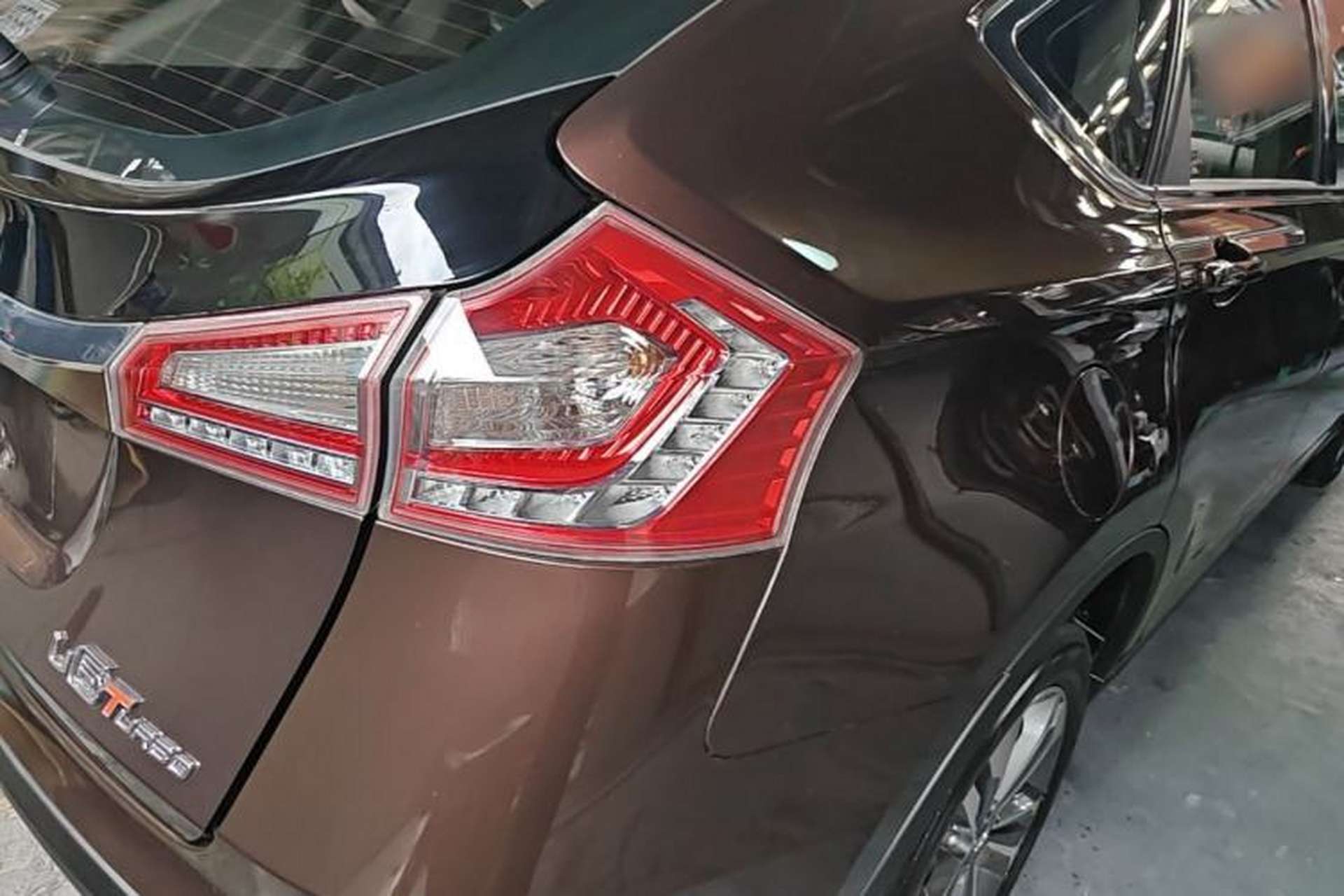 Used Luxgen U6 SUV 2014 1.8T ZhiZun Model Right Rear Taillight