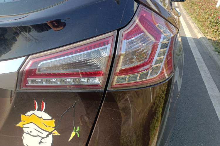 Used Luxgen U6 SUV 2014 1.8T Fashion Edition Right Rear Taillight
