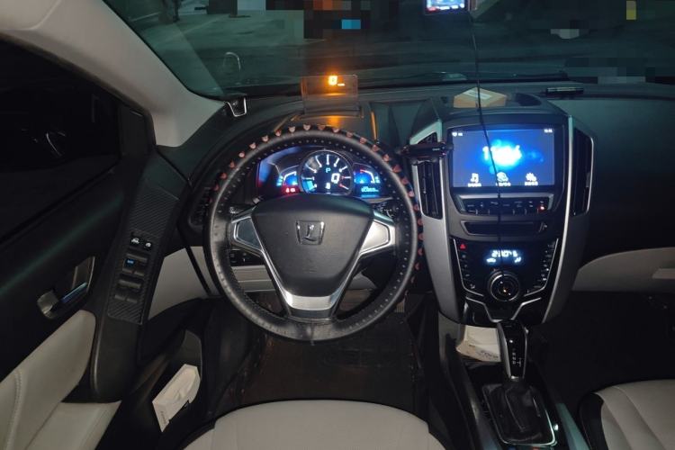 Used Luxgen U6 SUV 2014 1.8T Fashion Edition Steering Wheel