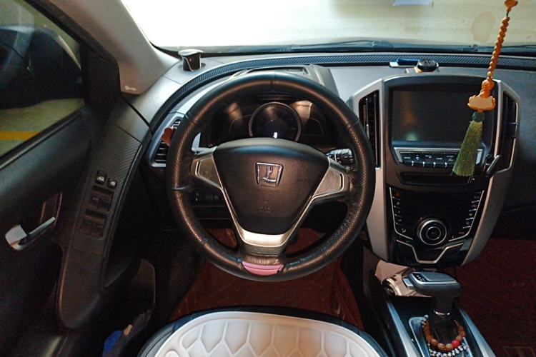Used Luxgen U6 SUV 2014 1.8T Fashion Edition Steering Wheel