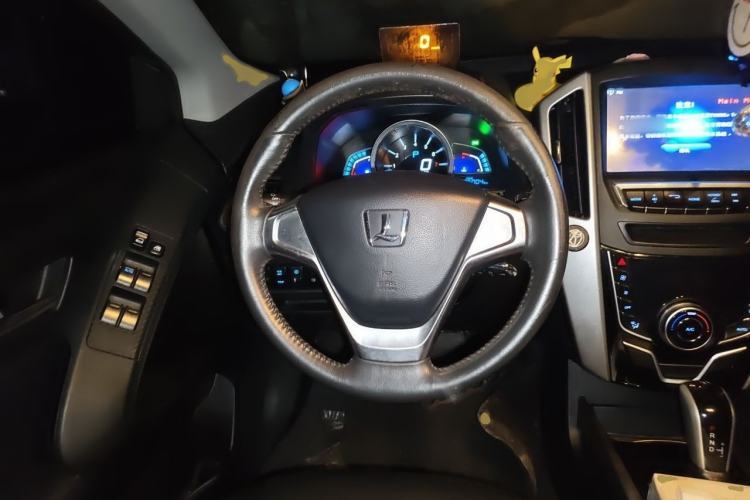 Used Luxgen U6 SUV 2014 1.8T Fashion Edition Steering Wheel