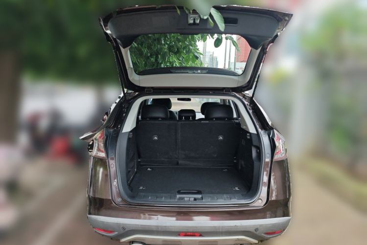 Used Luxgen U6 SUV 2014 1.8T Fashion Edition Trunk