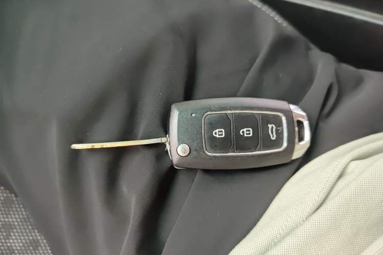 Used Luxgen U6 SUV 2014 1.8T New Innovation Type Vehicle Key