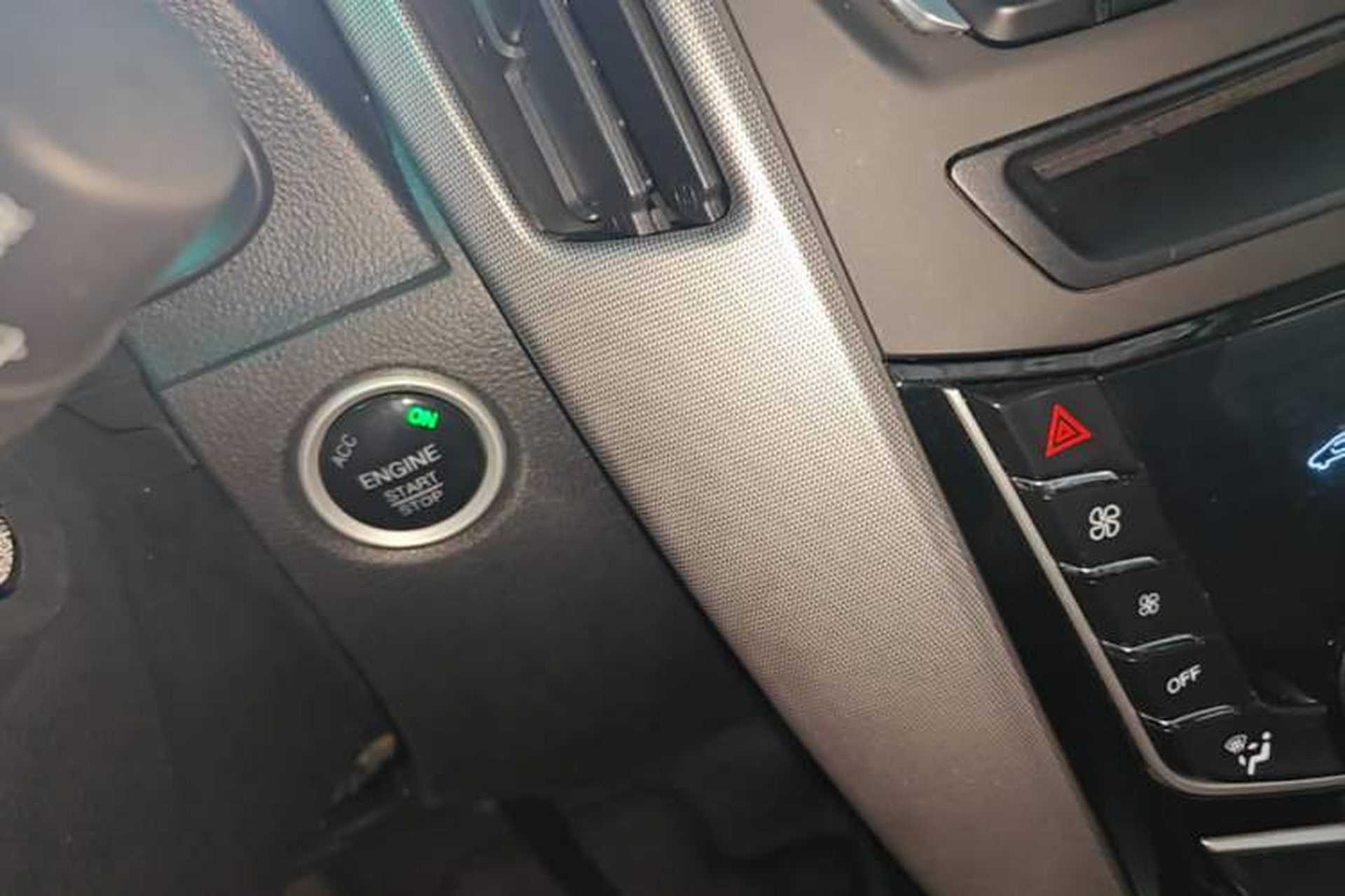 Used Luxgen U6 SUV 2014 1.8T ZhiZun Model Vehicle Key