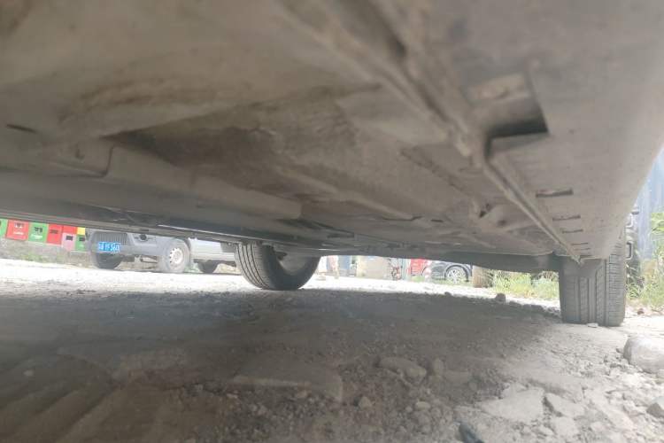 Used Luxgen U6 SUV 2014 1.8T Fashion Edition Chassis Front Left
