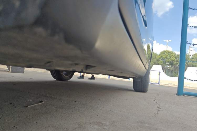 Used Luxgen U6 SUV 2014 1.8T Fashion Edition Chassis Front Left