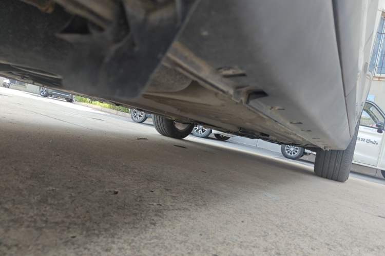 Used Luxgen U6 SUV 2014 1.8T Fashion Edition Chassis Rear Right