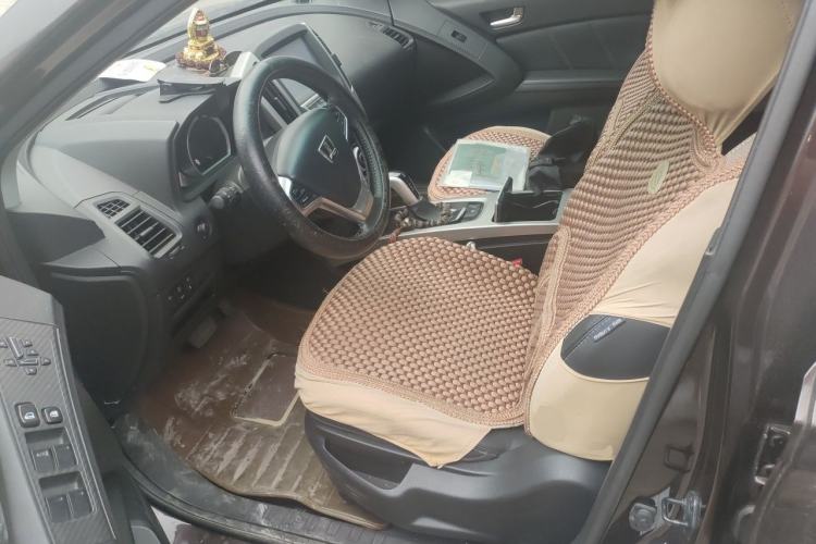 Used Luxgen U6 SUV 2014 1.8T Fashion Edition Driver Seat