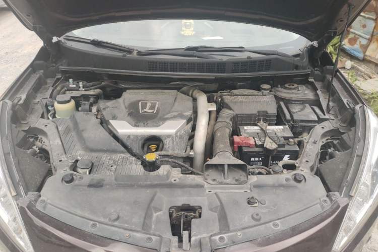 Used Luxgen U6 SUV 2014 1.8T Fashion Edition Engine Bay