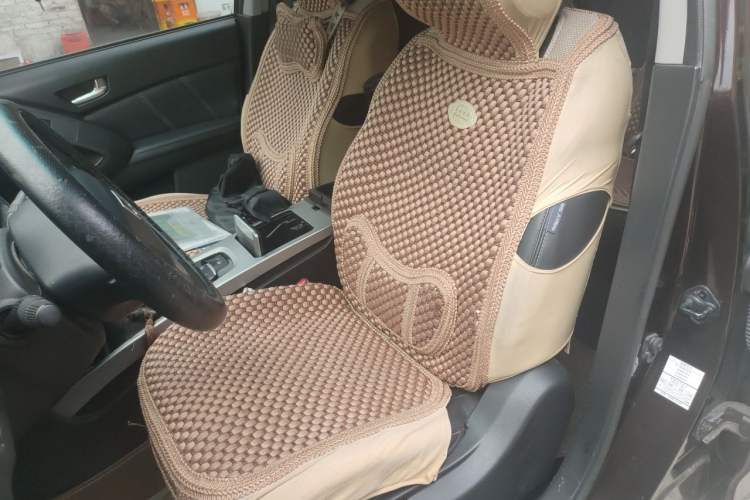 Used Luxgen U6 SUV 2014 1.8T Fashion Edition Left Front Seat