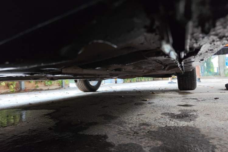 Used Luxgen U6 SUV 2014 1.8T ZhiZun Model Chassis Front Left