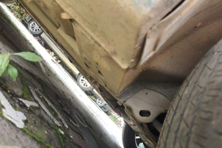 Used Luxgen U6 SUV 2014 1.8T Charm Version Chassis Front Right