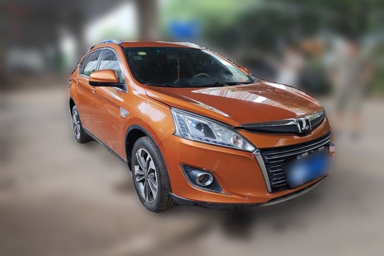 Used Luxgen U6 SUV 2014 1.8T ZhiZun Model Front Right 45 Deg