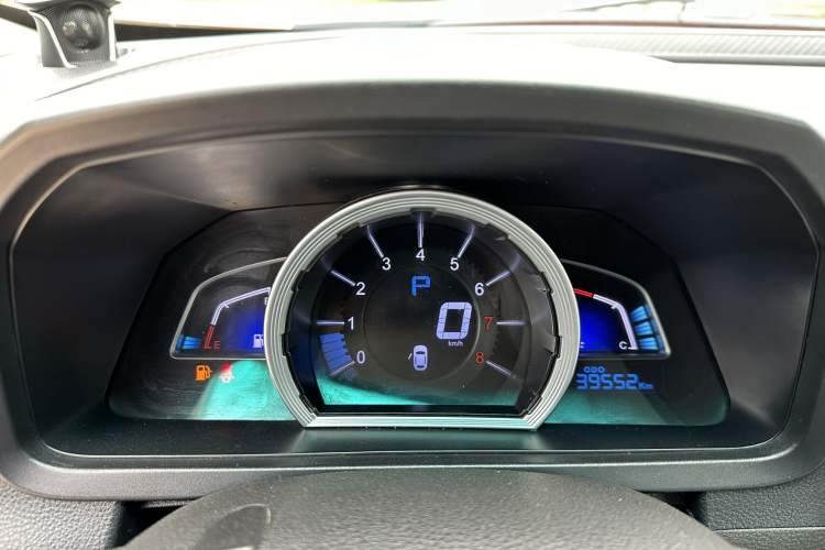 Used Luxgen U6 SUV 2014 1.8T Charm Version Instrument Cluster