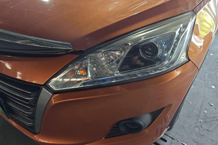 Used Luxgen U6 SUV 2014 1.8T Fashion Edition Left Front Headlight