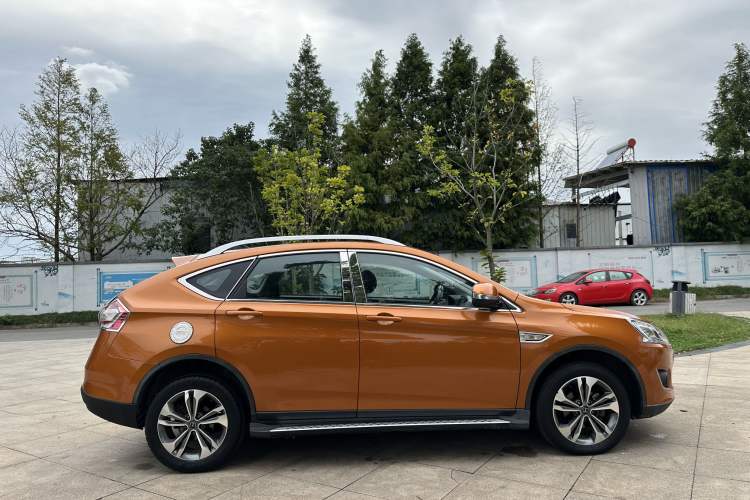 Used Luxgen U6 SUV 2014 1.8T Charm Version Right Side