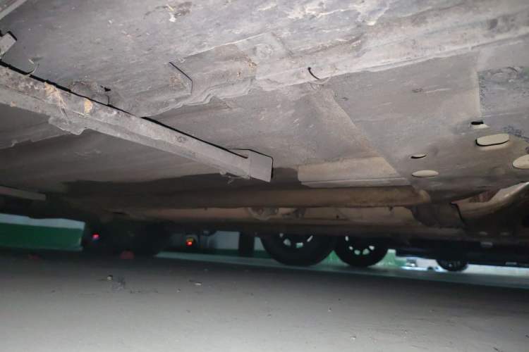 Used Luxgen U6 SUV 2014 1.8T Fashion Edition Chassis Front Right