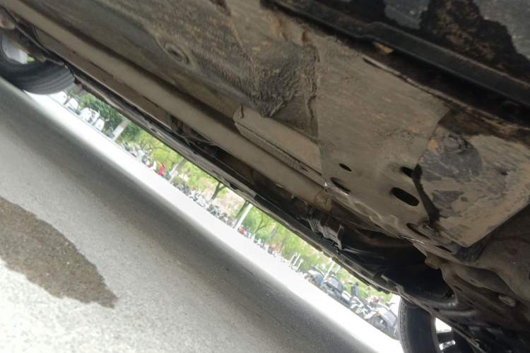 Used Luxgen U6 SUV 2014 1.8T Fashion Edition Chassis Front Right