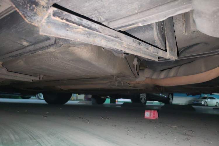 Used Luxgen U6 SUV 2014 1.8T Fashion Edition Chassis Rear Left