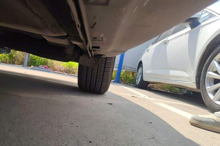 Used Luxgen U6 SUV 2014 1.8T Fashion Edition Chassis Rear Left