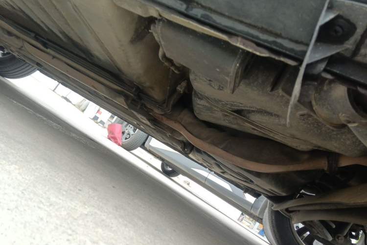 Used Luxgen U6 SUV 2014 1.8T Fashion Edition Chassis Rear Left