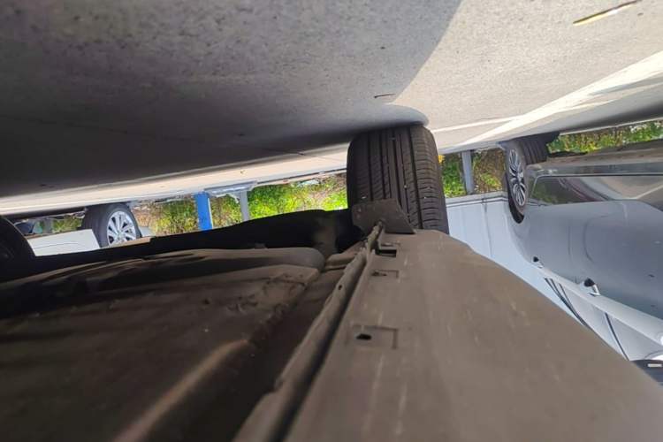 Used Luxgen U6 SUV 2014 1.8T Fashion Edition Chassis Rear Right