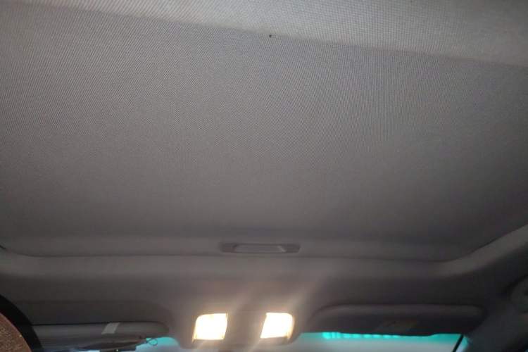 Used Luxgen U6 SUV 2014 1.8T Fashion Edition Headliner