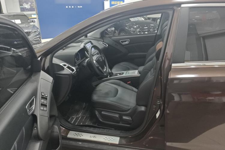 Used Luxgen U6 SUV 2014 1.8T Fashion Edition Left Front Seat