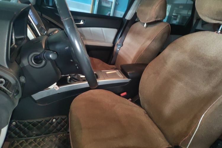 Used Luxgen U6 SUV 2014 1.8T Fashion Edition Left Front Seat