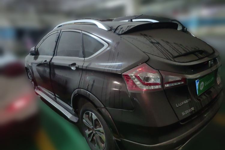Used Luxgen U6 SUV 2014 1.8T Fashion Edition Rear Left 45 Deg