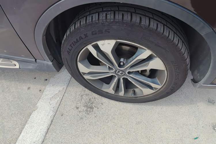 Used Luxgen U6 SUV 2014 1.8T Fashion Edition Right Front Wheel Hub