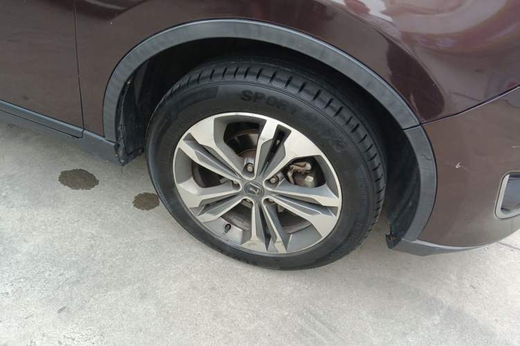 Used Luxgen U6 SUV 2014 1.8T Fashion Edition Right Front Wheel Hub