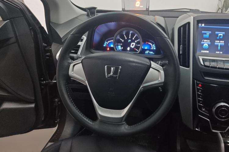 Used Luxgen U6 SUV 2014 1.8T Fashion Edition Steering Wheel