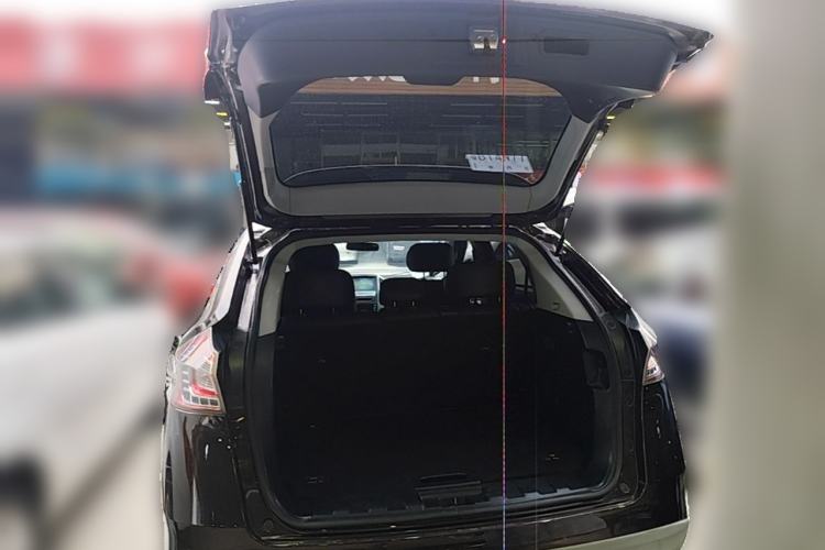 Used Luxgen U6 SUV 2014 1.8T Fashion Edition Trunk
