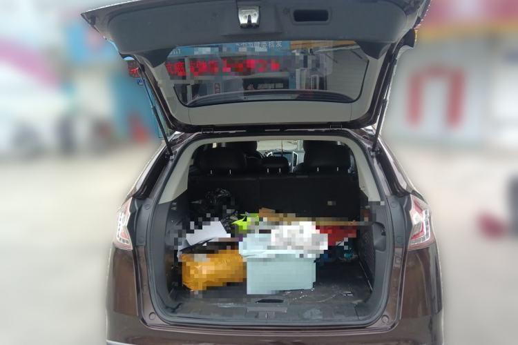Used Luxgen U6 SUV 2014 1.8T Fashion Edition Trunk