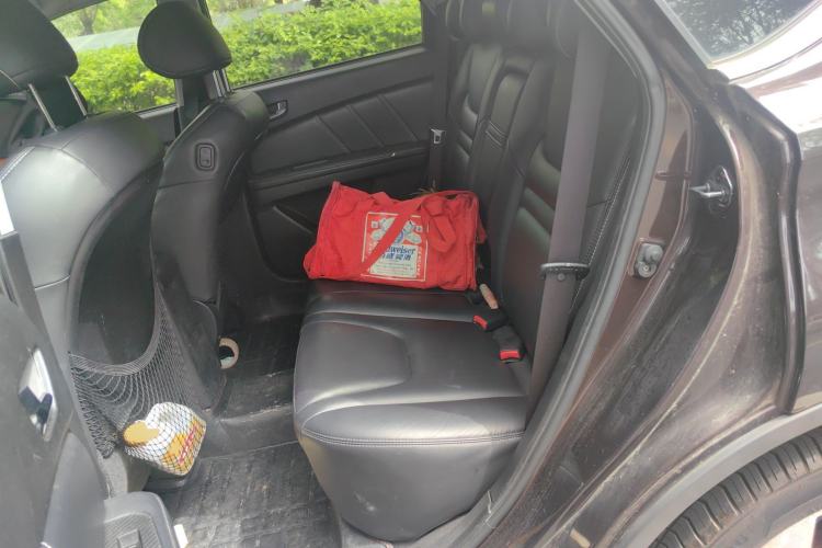 Used Luxgen U6 SUV 2014 1.8T Fashion Edition Left Rear Seat