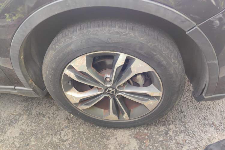 Used Luxgen U6 SUV 2014 1.8T Fashion Edition Right Front Wheel Hub