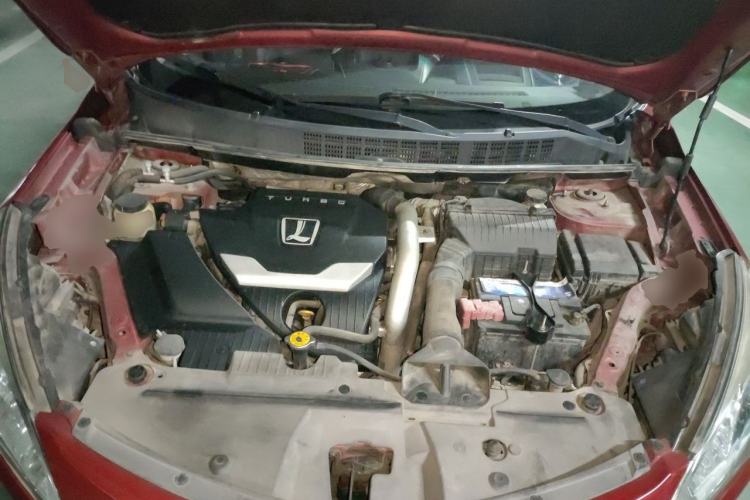 Used Luxgen U6 SUV 2014 1.8T Fashion Edition Engine Bay
