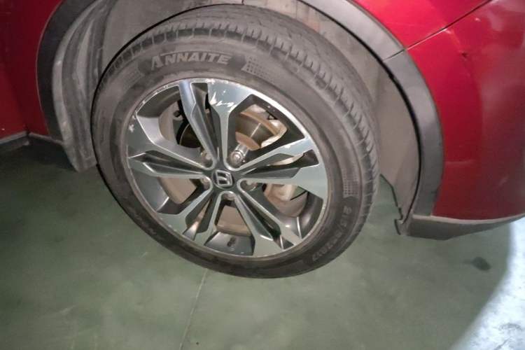 Used Luxgen U6 SUV 2014 1.8T Fashion Edition Exterior 1