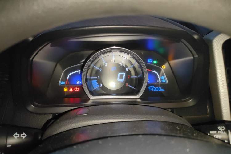 Used Luxgen U6 SUV 2014 1.8T Charm Version Instrument Cluster