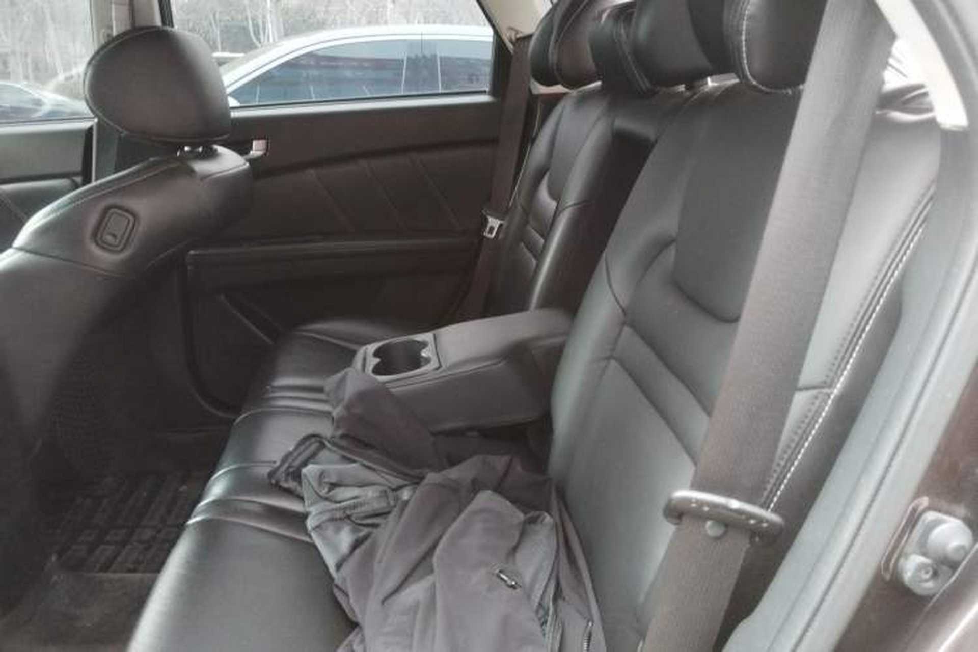Used Luxgen U6 SUV 2014 2.0T Flagship Edition Left Rear Seat