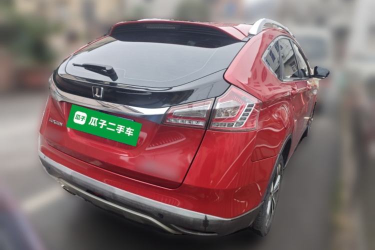 Used Luxgen U6 SUV 2014 1.8T Fashion Edition Rear Right 45 Deg