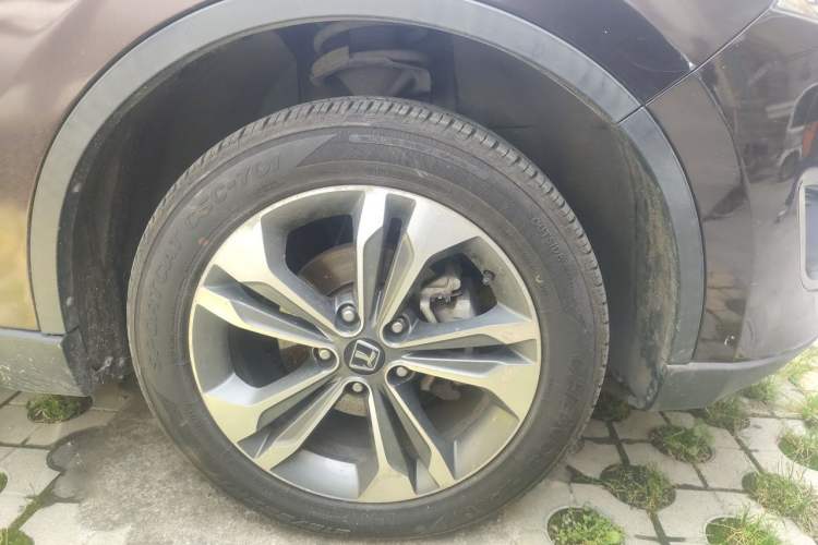Used Luxgen U6 SUV 2014 1.8T Fashion Edition Right Front Wheel Hub