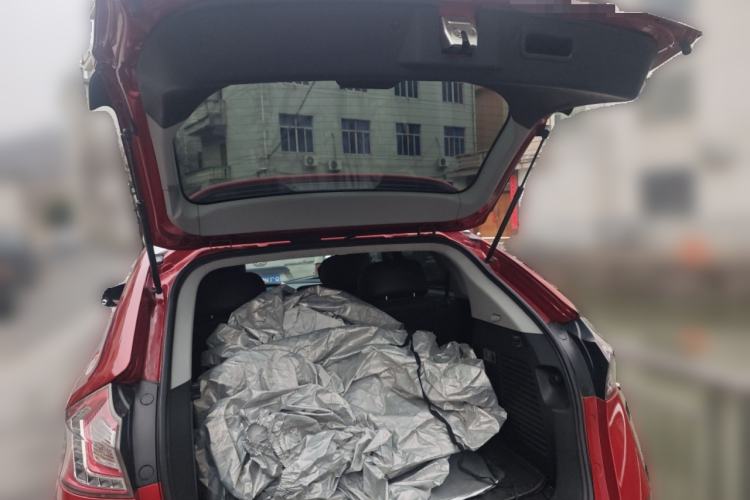Used Luxgen U6 SUV 2014 1.8T Fashion Edition Trunk