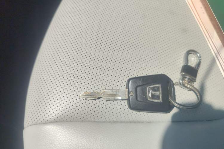 Used Luxgen U6 SUV 2014 1.8T Fashion Edition Vehicle Key